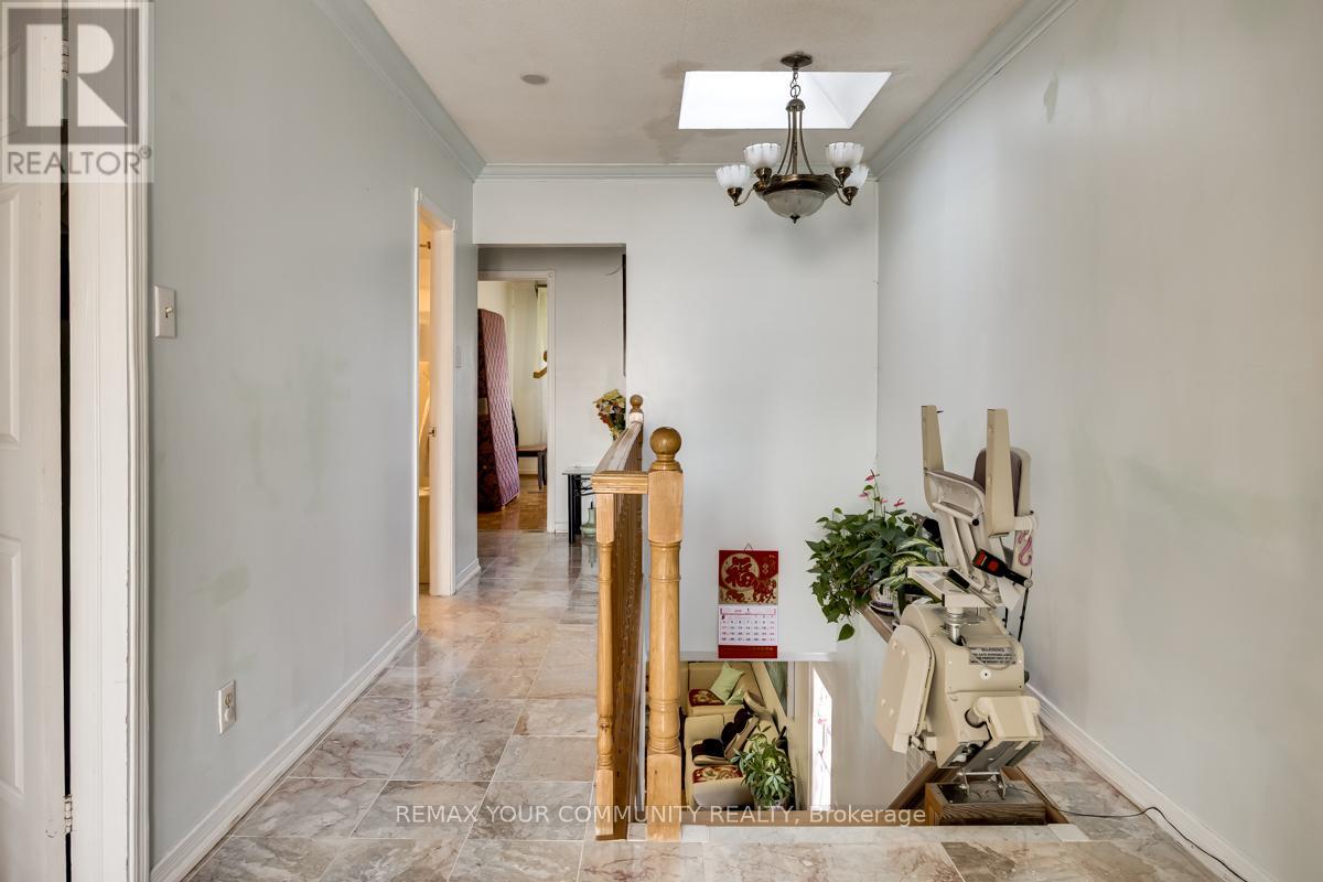 15 Coventry Street, Toronto, Ontario  M1L 1A7 - Photo 22 - E12748780