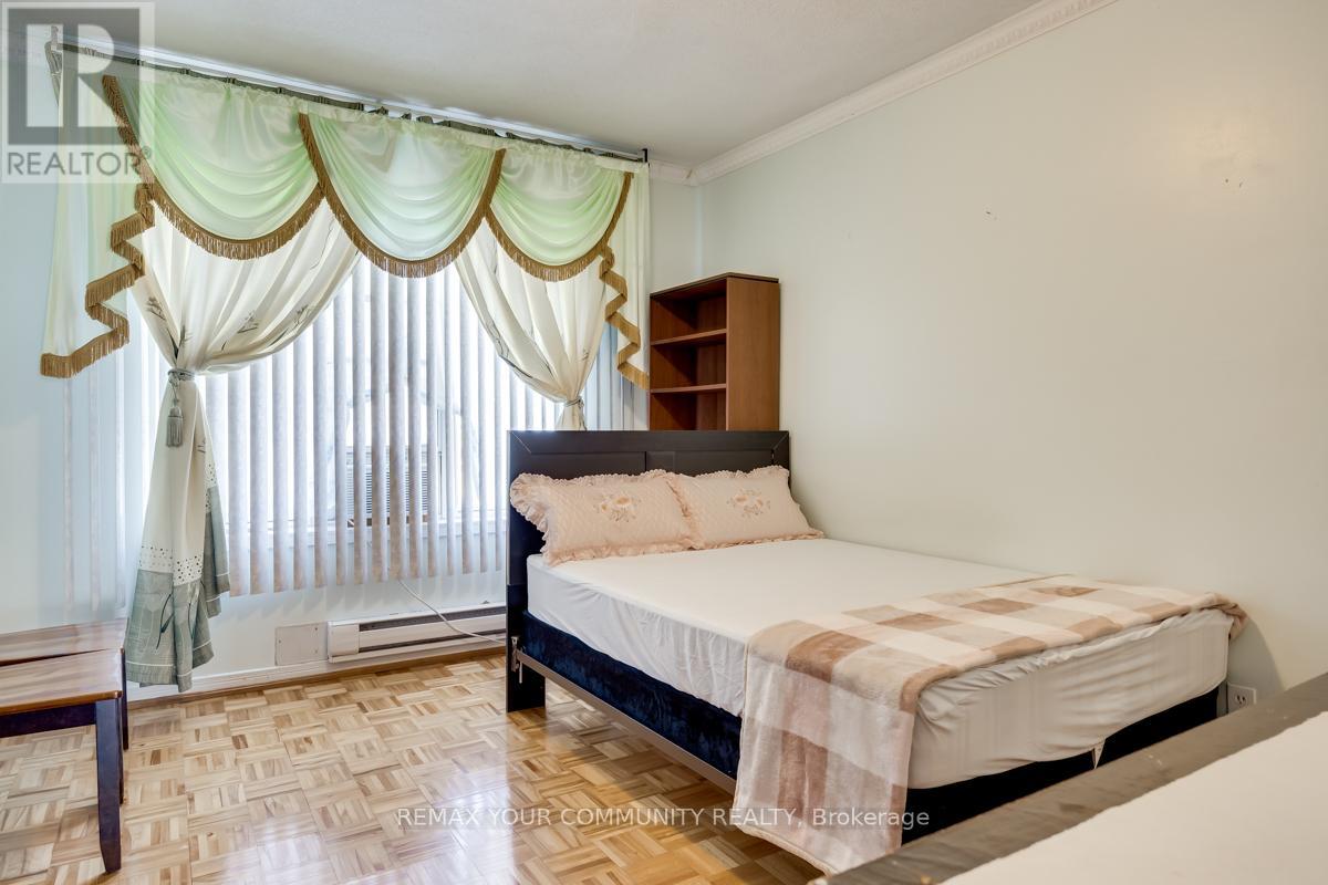 15 Coventry Street, Toronto, Ontario  M1L 1A7 - Photo 28 - E12748780