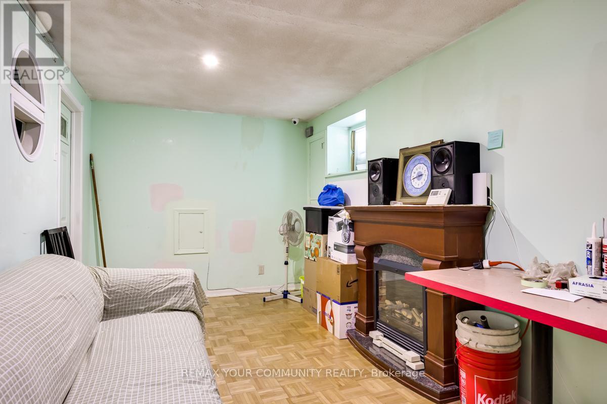 15 Coventry Street, Toronto, Ontario  M1L 1A7 - Photo 31 - E12748780