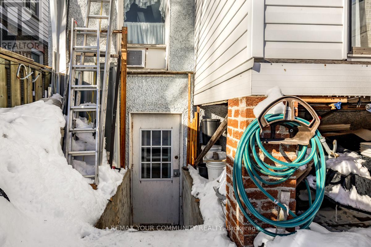 15 Coventry Street, Toronto, Ontario  M1L 1A7 - Photo 39 - E12748780