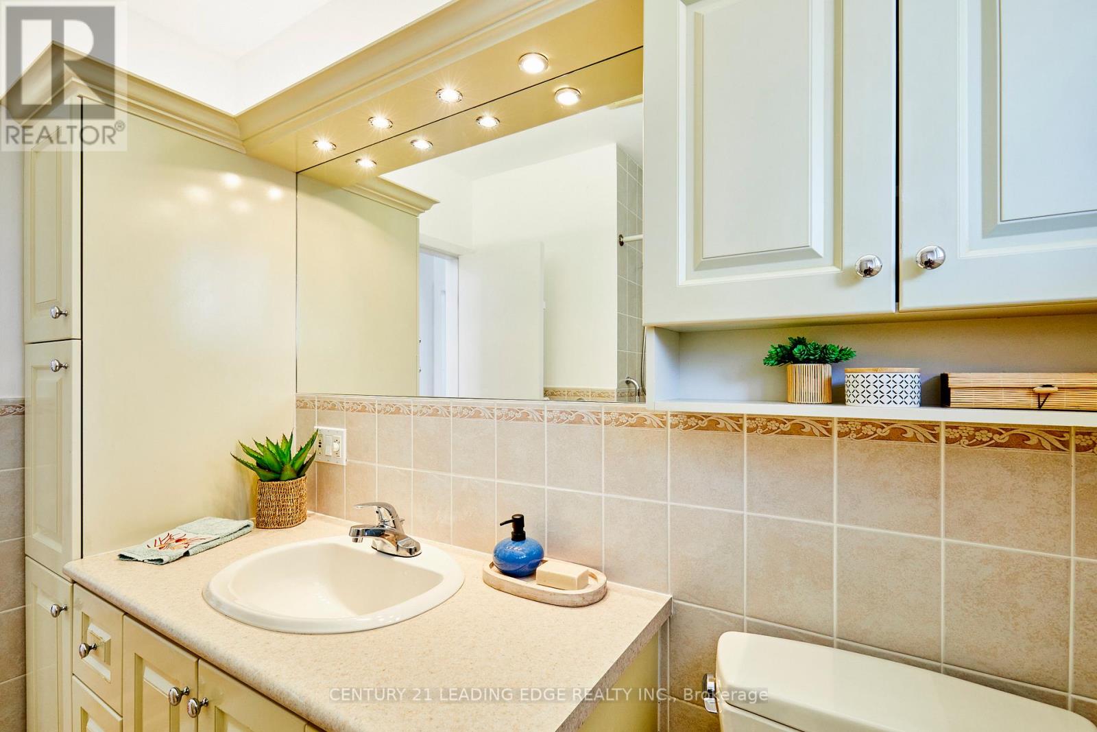 122 Allanford Road, Toronto, Ontario  M1T 2N5 - Photo 24 - E12748818