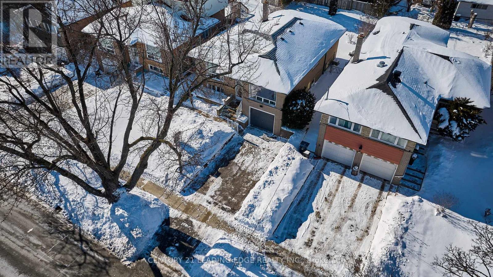 122 Allanford Road, Toronto, Ontario  M1T 2N5 - Photo 35 - E12748818