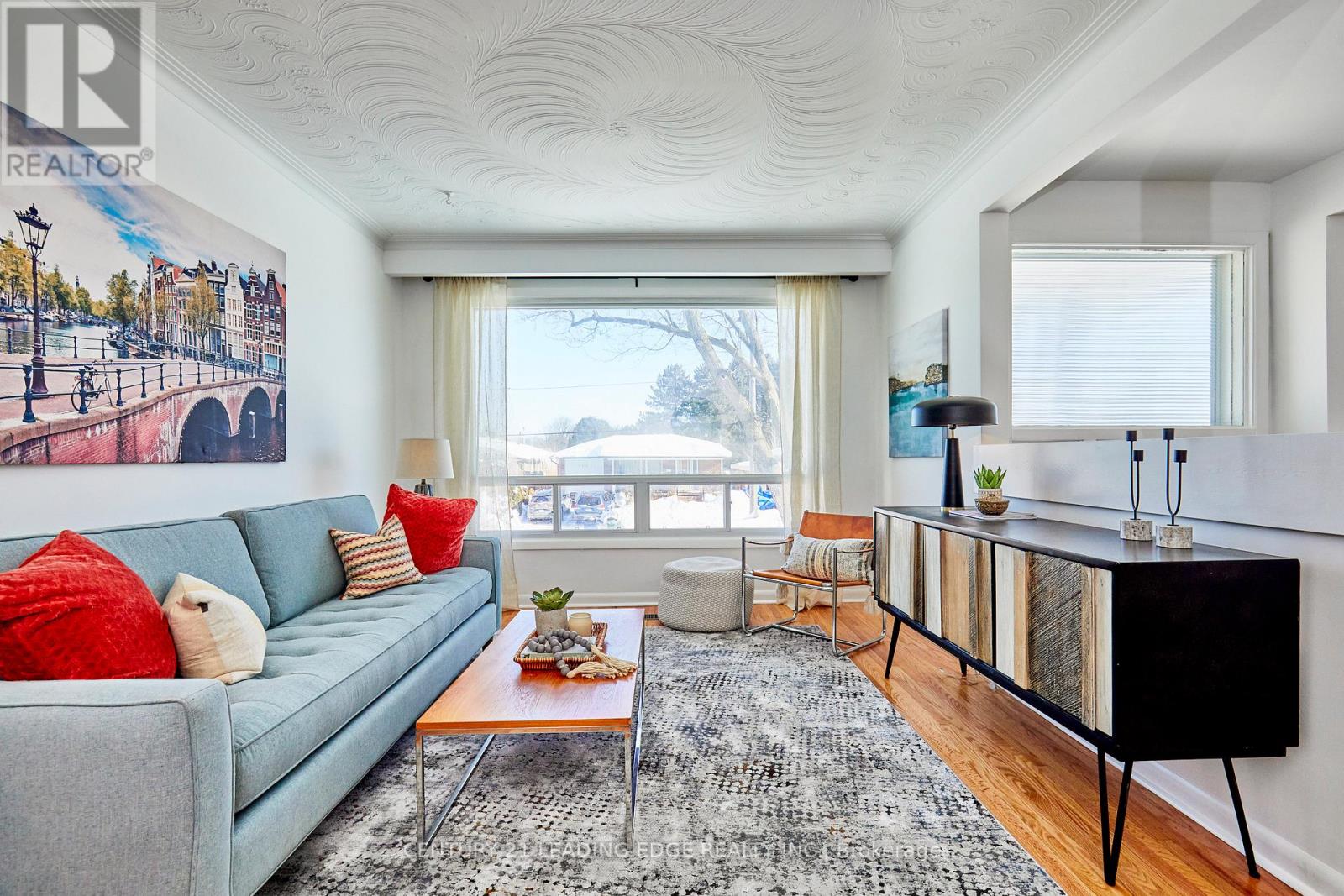 122 Allanford Road, Toronto, Ontario  M1T 2N5 - Photo 5 - E12748818