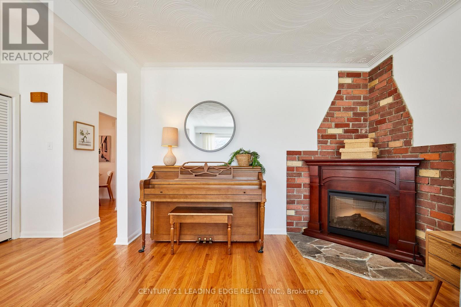 122 Allanford Road, Toronto, Ontario  M1T 2N5 - Photo 7 - E12748818