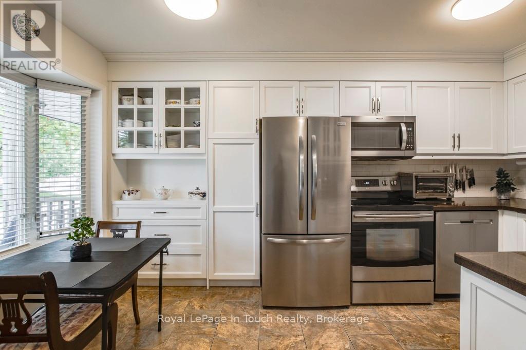 839 Sarah Boulevard, Midland, Ontario L4R 5M1 - Photo 12 - S12434441