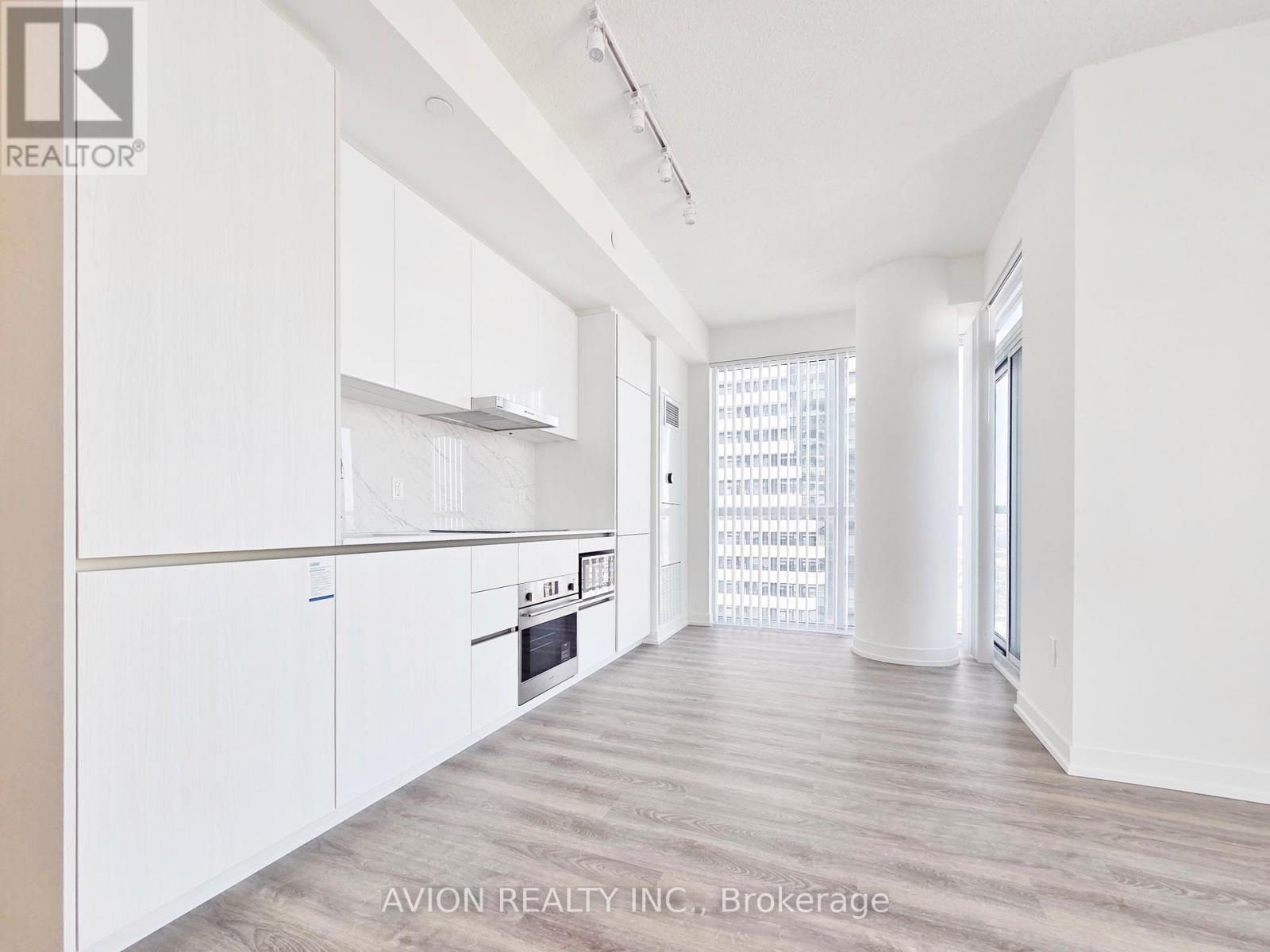 4602 - 8 Interchange Way, Vaughan, Ontario  L4K 5Z7 - Photo 6 - N12748626