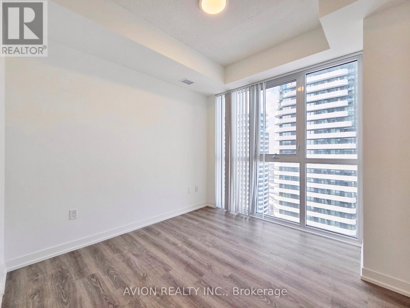 4602 - 8 Interchange Way, Vaughan, Ontario  L4K 5Z7 - Photo 8 - N12748626