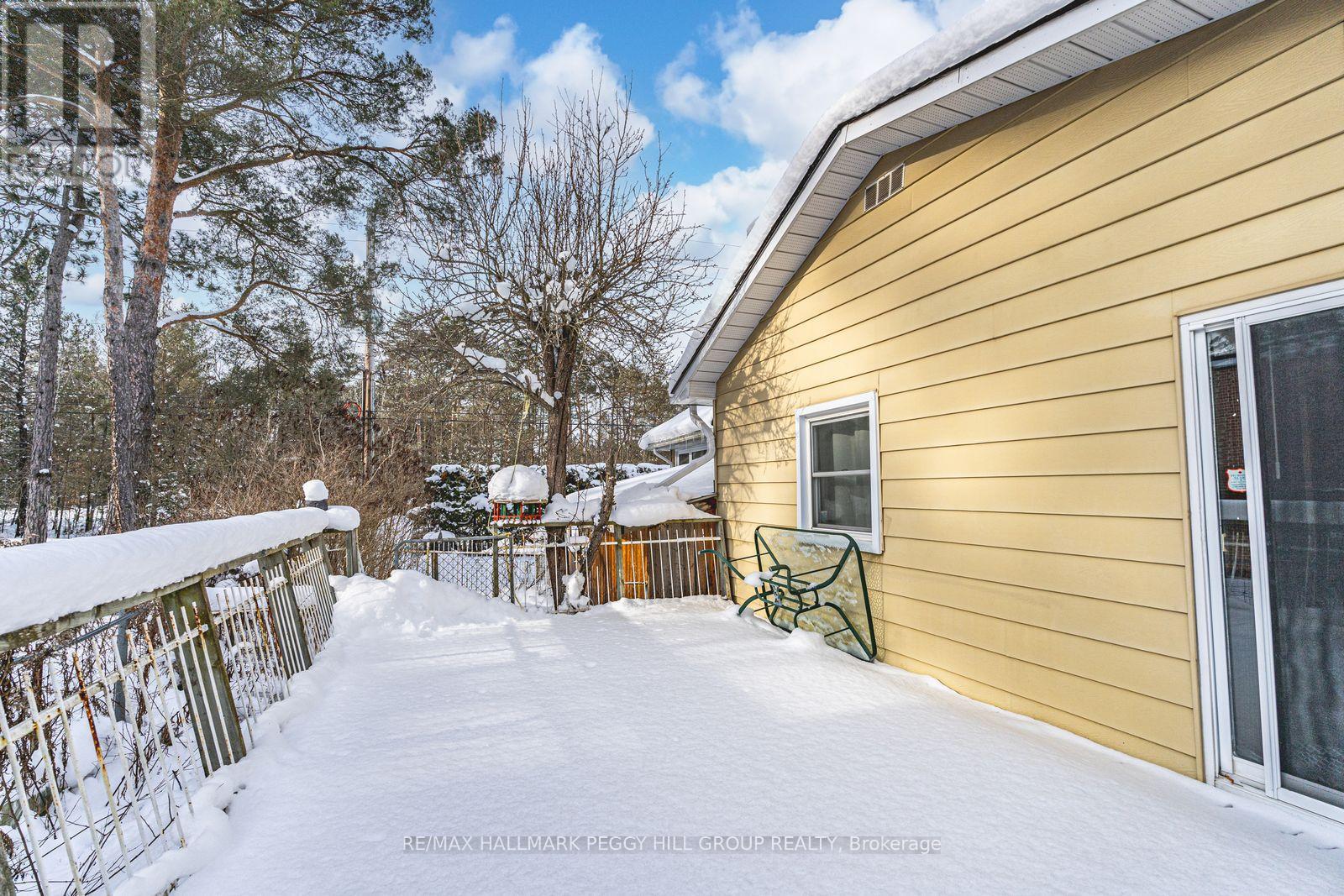 42 Mill Street, Essa (Angus), Ontario  L3W 0V7 - Photo 12 - N12748662