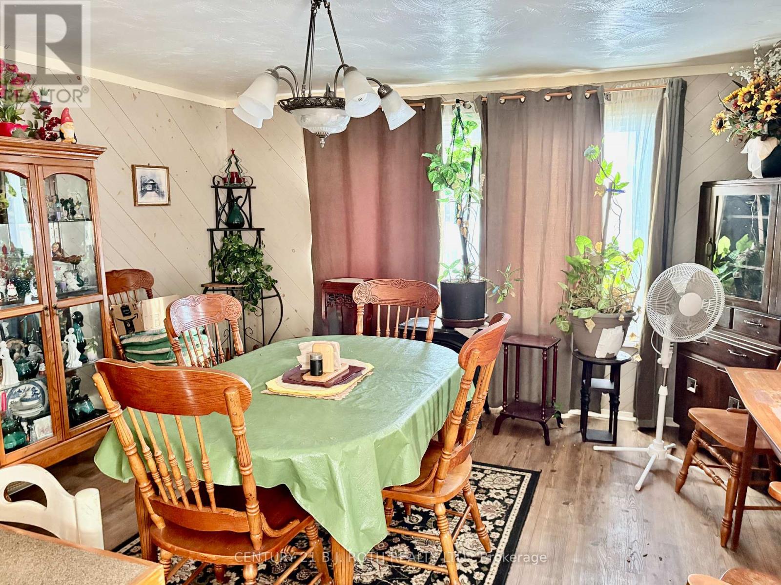 20 Shamrock Crescent, Essa, Ontario  L3W 0T7 - Photo 11 - N12748690