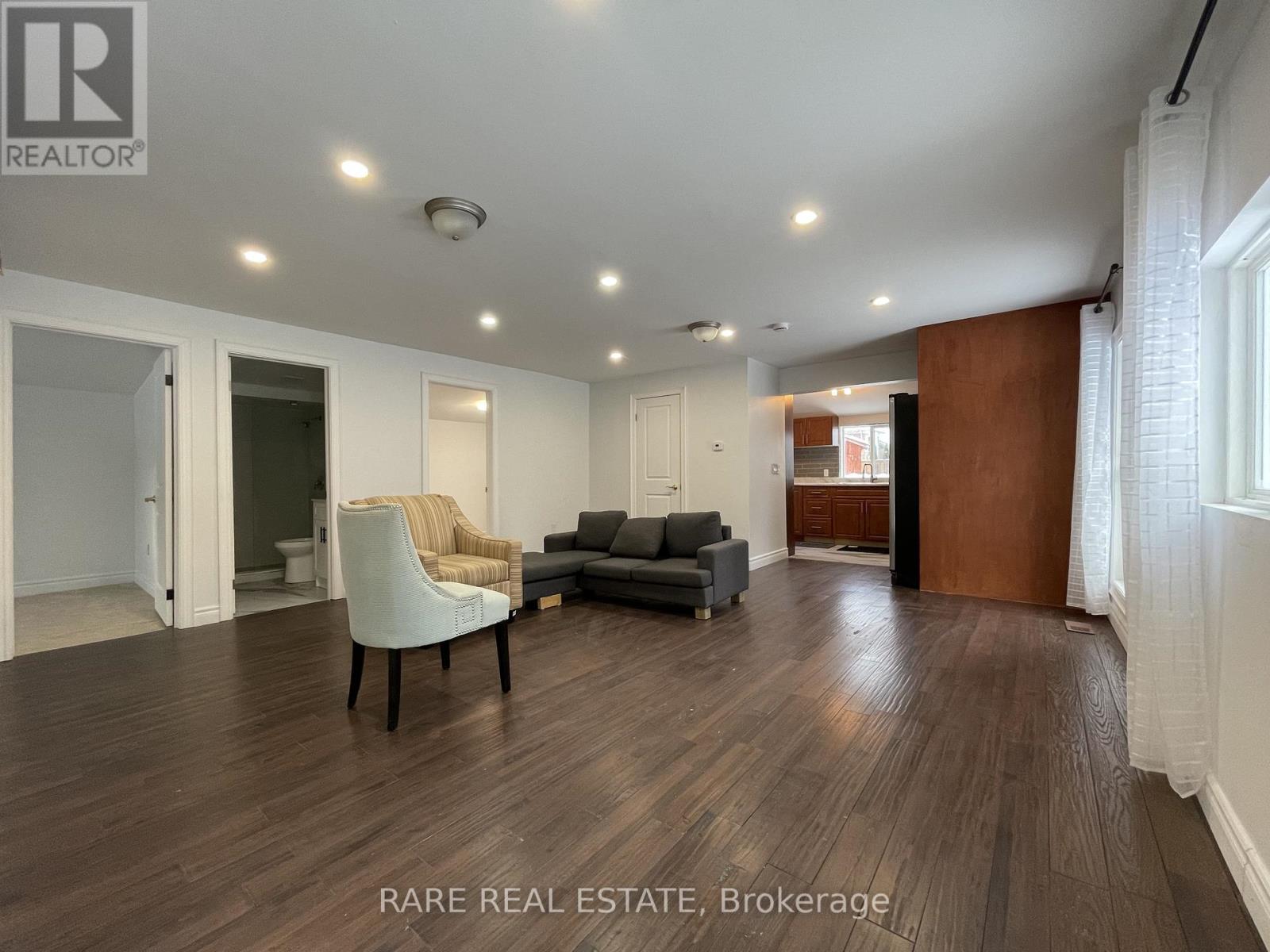 1981 Inglewood Drive, Innisfil, Ontario  L9S 1Z1 - Photo 5 - N12748712