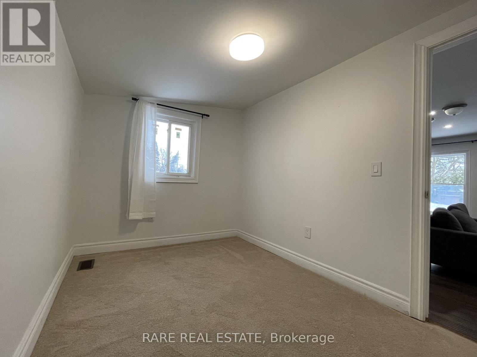 1981 Inglewood Drive, Innisfil, Ontario  L9S 1Z1 - Photo 8 - N12748712