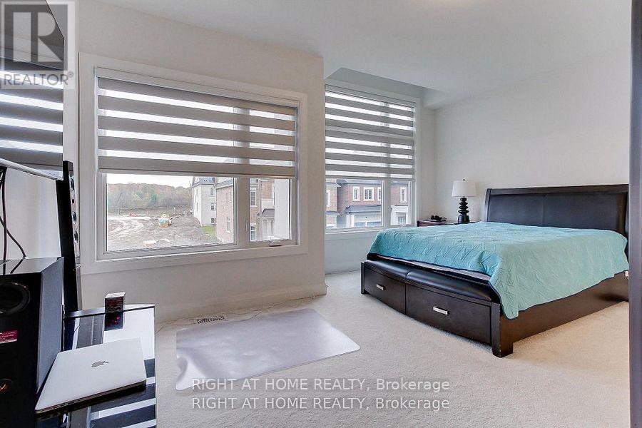 9 Backhouse Drive, Richmond Hill, Ontario  L4E 1M8 - Photo 34 - N12748742