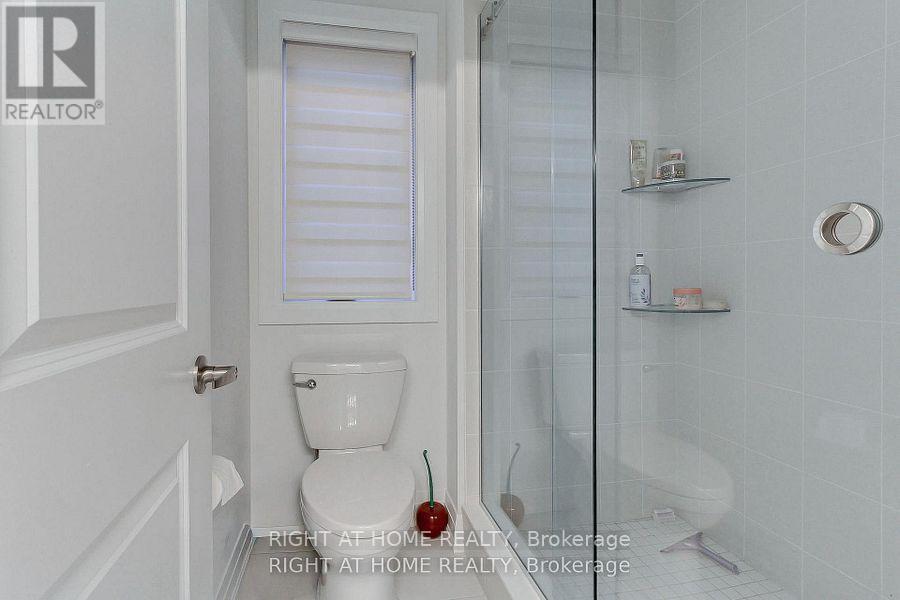 9 Backhouse Drive, Richmond Hill, Ontario  L4E 1M8 - Photo 36 - N12748742