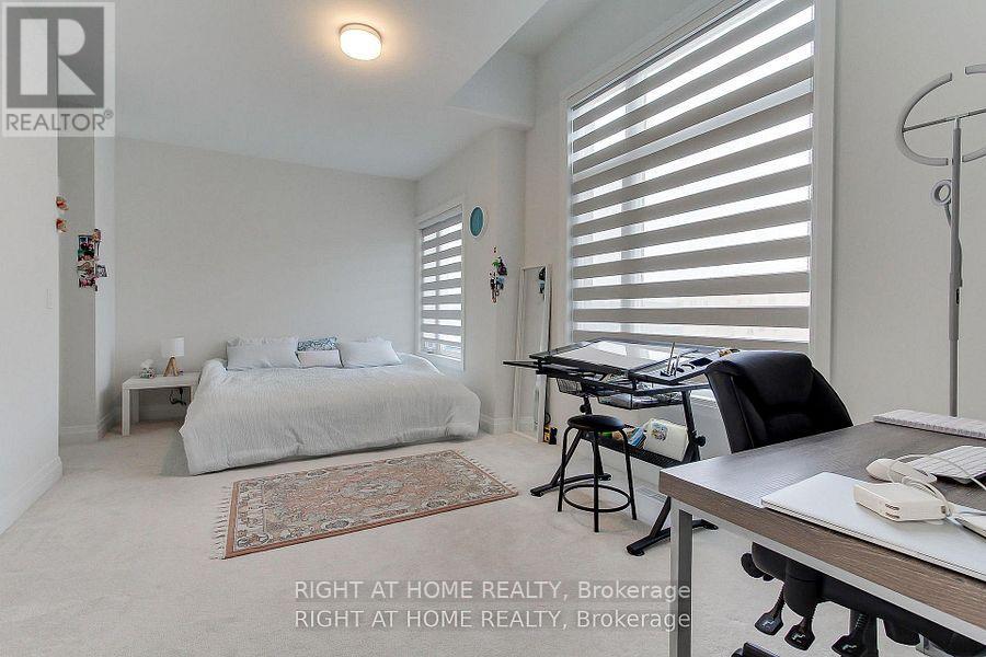 9 Backhouse Drive, Richmond Hill, Ontario  L4E 1M8 - Photo 39 - N12748742