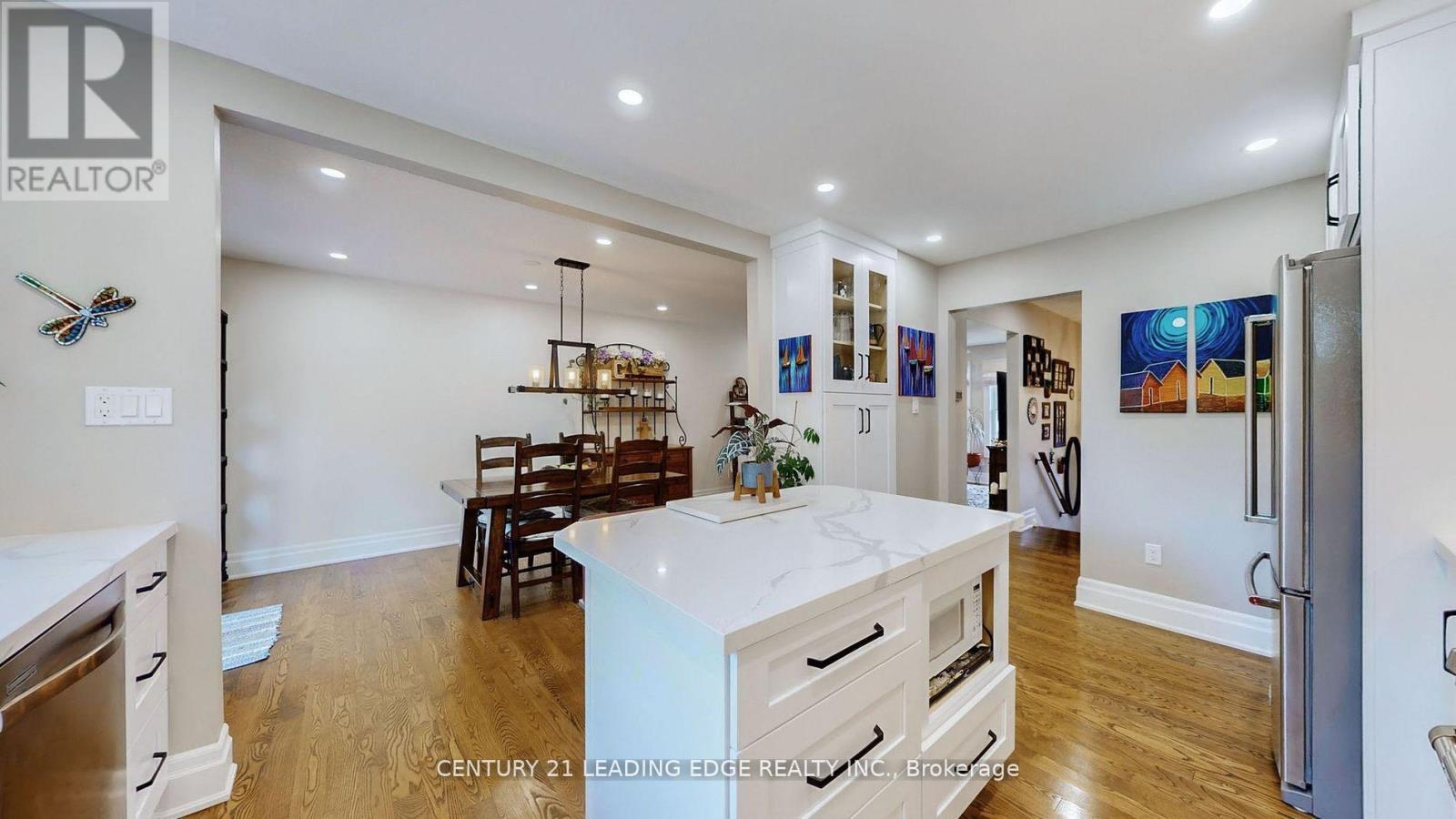 28 Stonehill Boulevard, East Gwillimbury, Ontario  L9N 1E3 - Photo 10 - N12748750