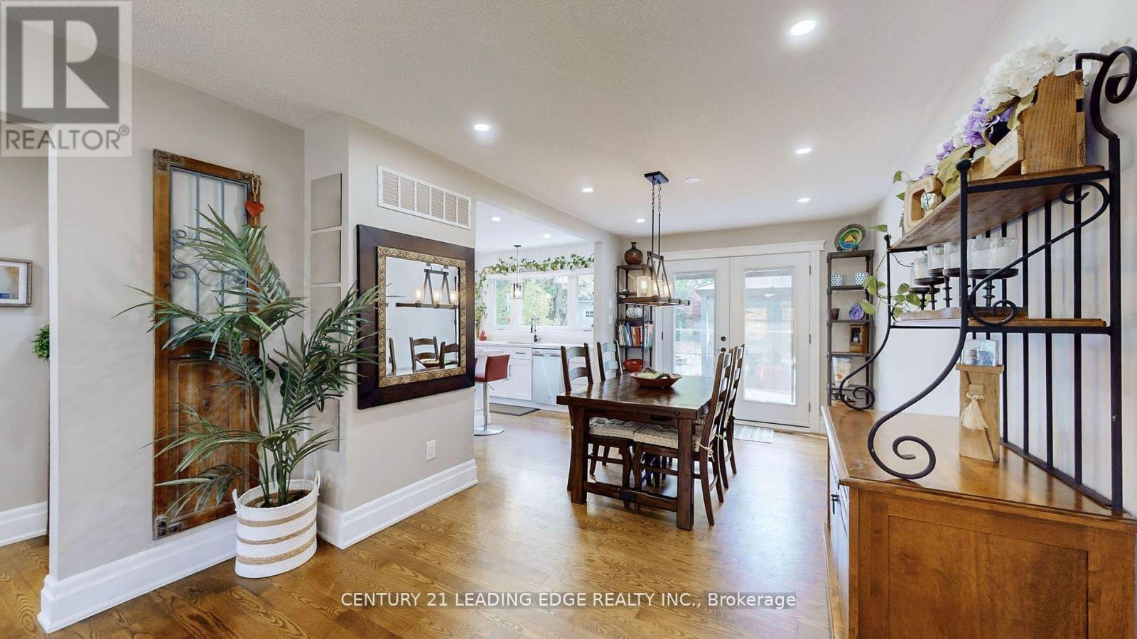 28 Stonehill Boulevard, East Gwillimbury, Ontario  L9N 1E3 - Photo 13 - N12748750