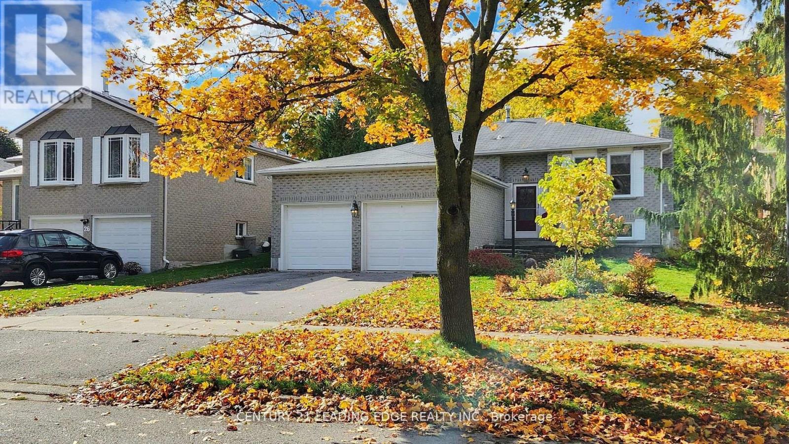 28 Stonehill Boulevard, East Gwillimbury, Ontario  L9N 1E3 - Photo 3 - N12748750