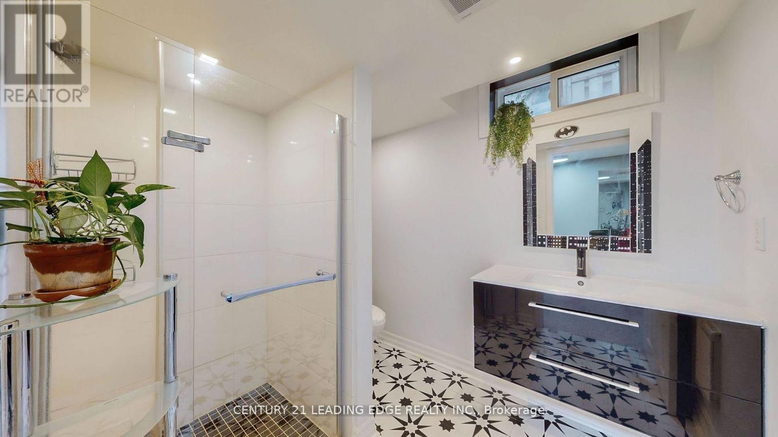 28 Stonehill Boulevard, East Gwillimbury, Ontario  L9N 1E3 - Photo 38 - N12748750