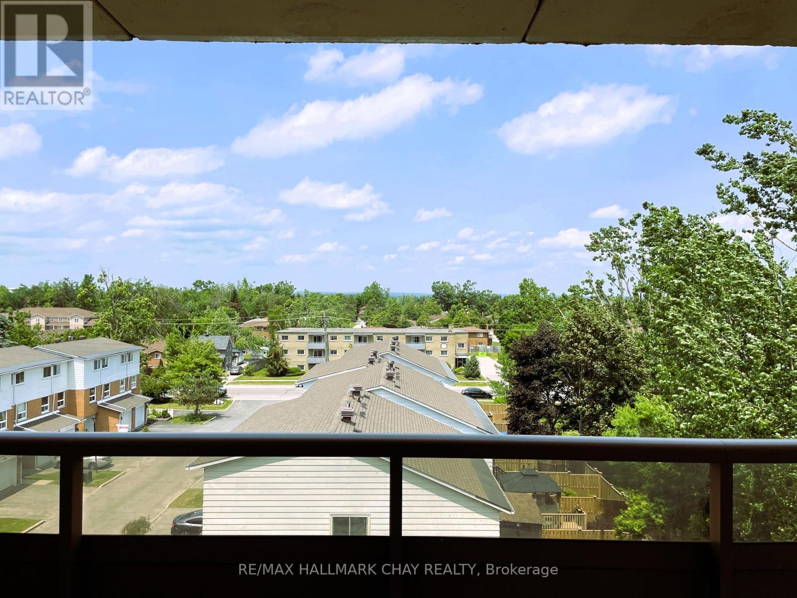 702 - 414 Blake Street, Barrie, Ontario  L4M 5J7 - Photo 29 - S12353685