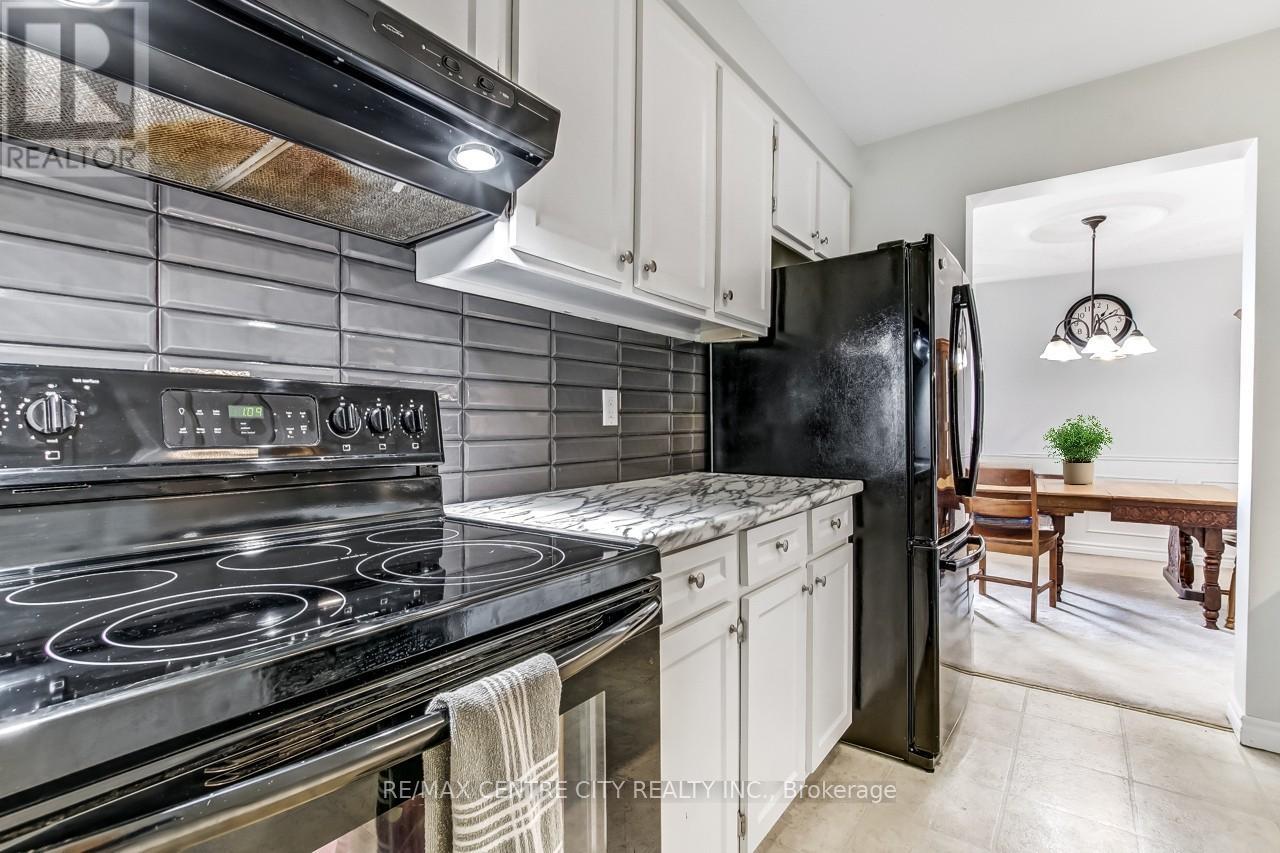 11 - 125 Elm Street, St. Thomas, Ontario  N5R 1H9 - Photo 15 - X12717104