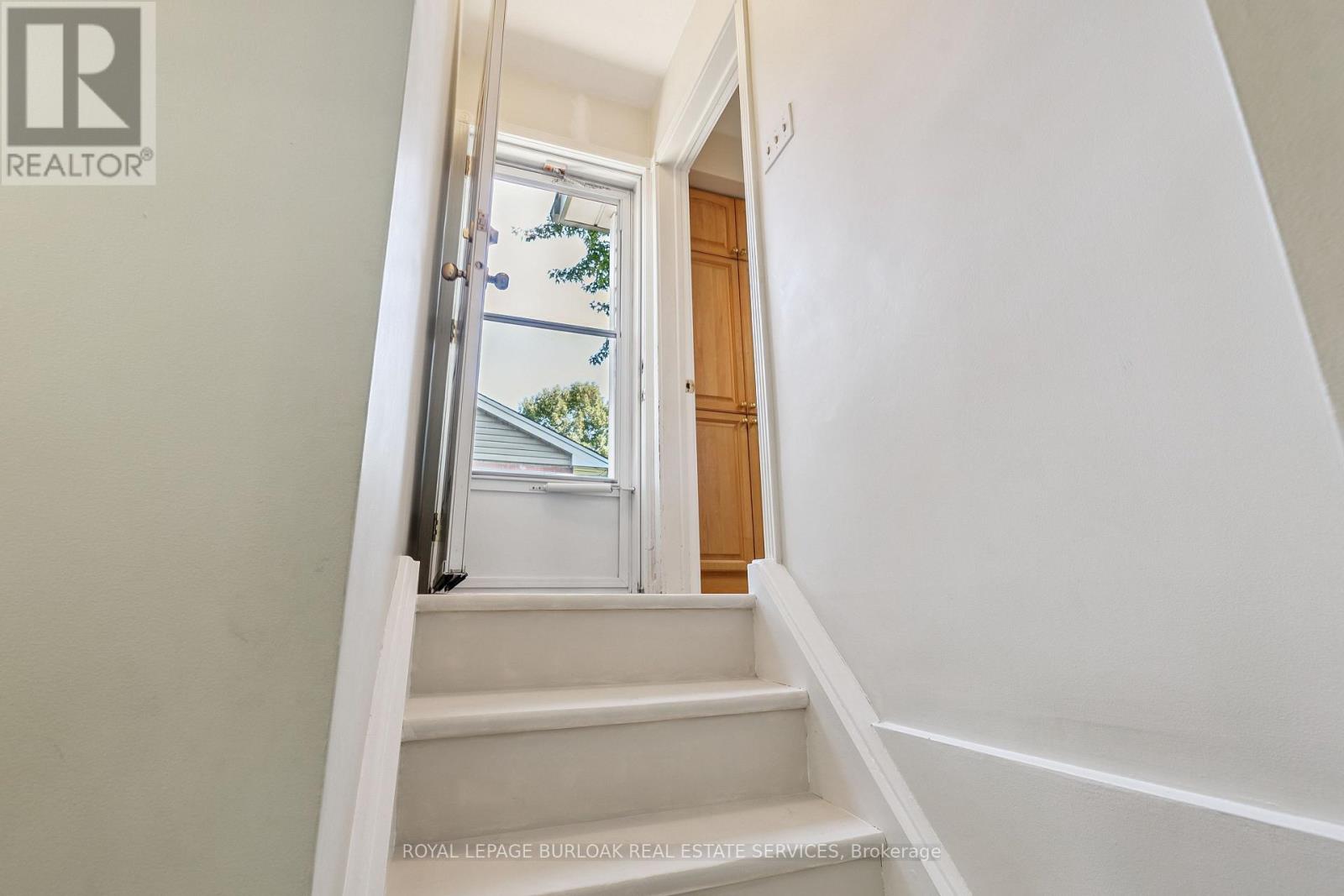 871 Francis Road, Burlington, Ontario  L7T 3Y1 - Photo 18 - W12748648