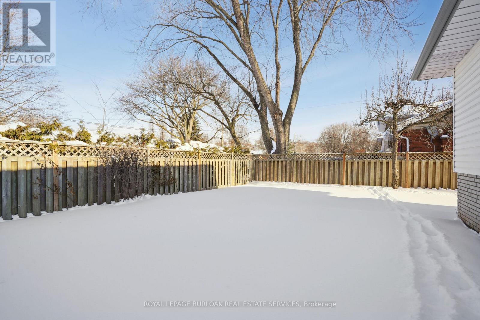 871 Francis Road, Burlington, Ontario  L7T 3Y1 - Photo 29 - W12748648