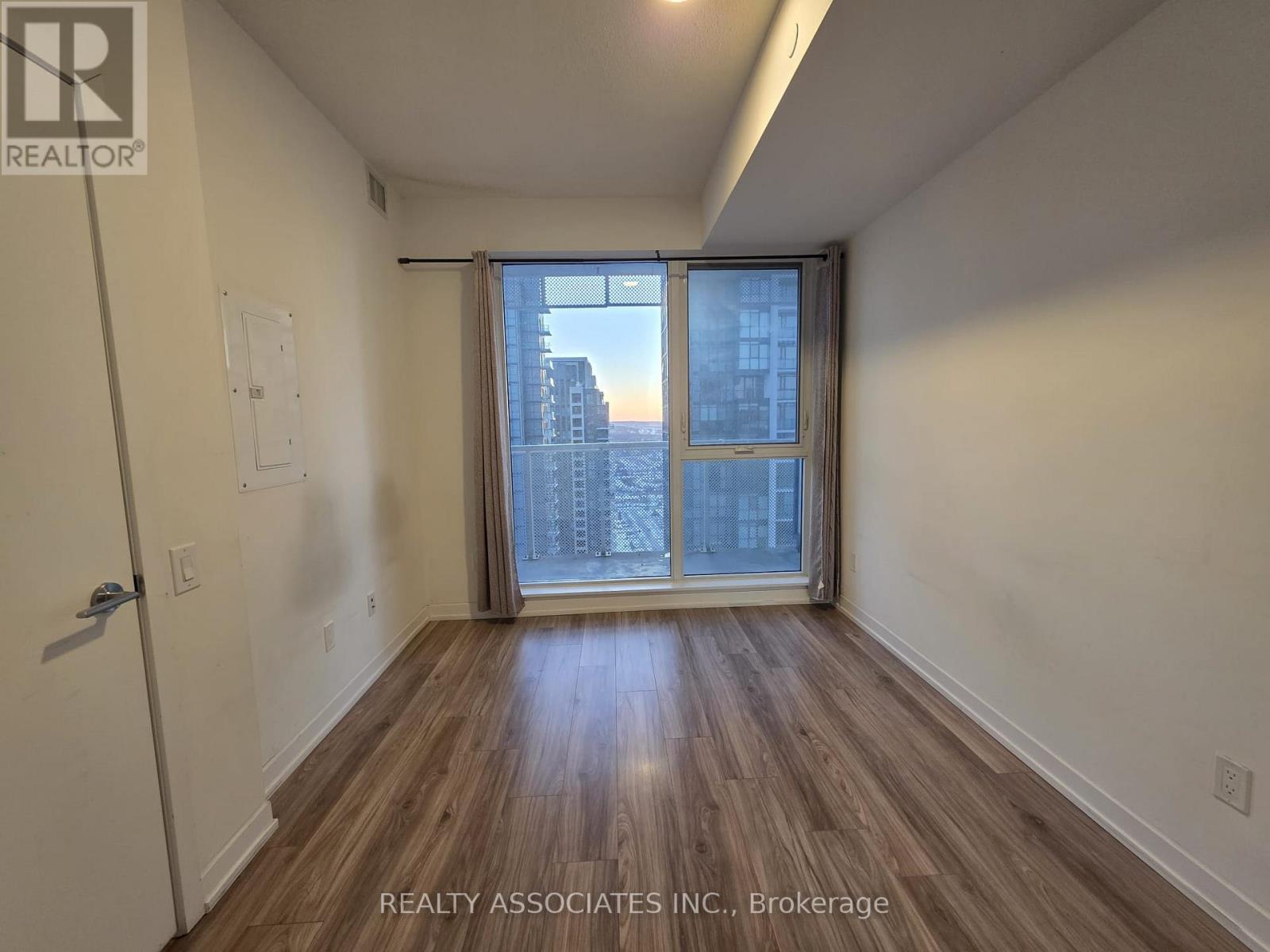 3112 - 4065 Confederation Parkway, Mississauga (City Centre), Ontario  L5B 0L4 - Photo 8 - W12748652