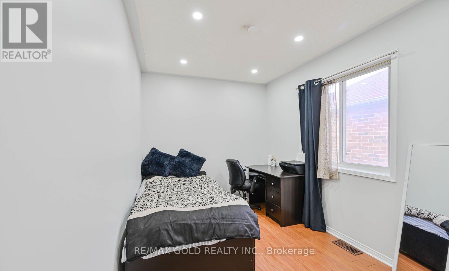 12 Rockrose Drive, Brampton, Ontario  L6R 2Z6 - Photo 33 - W12748658