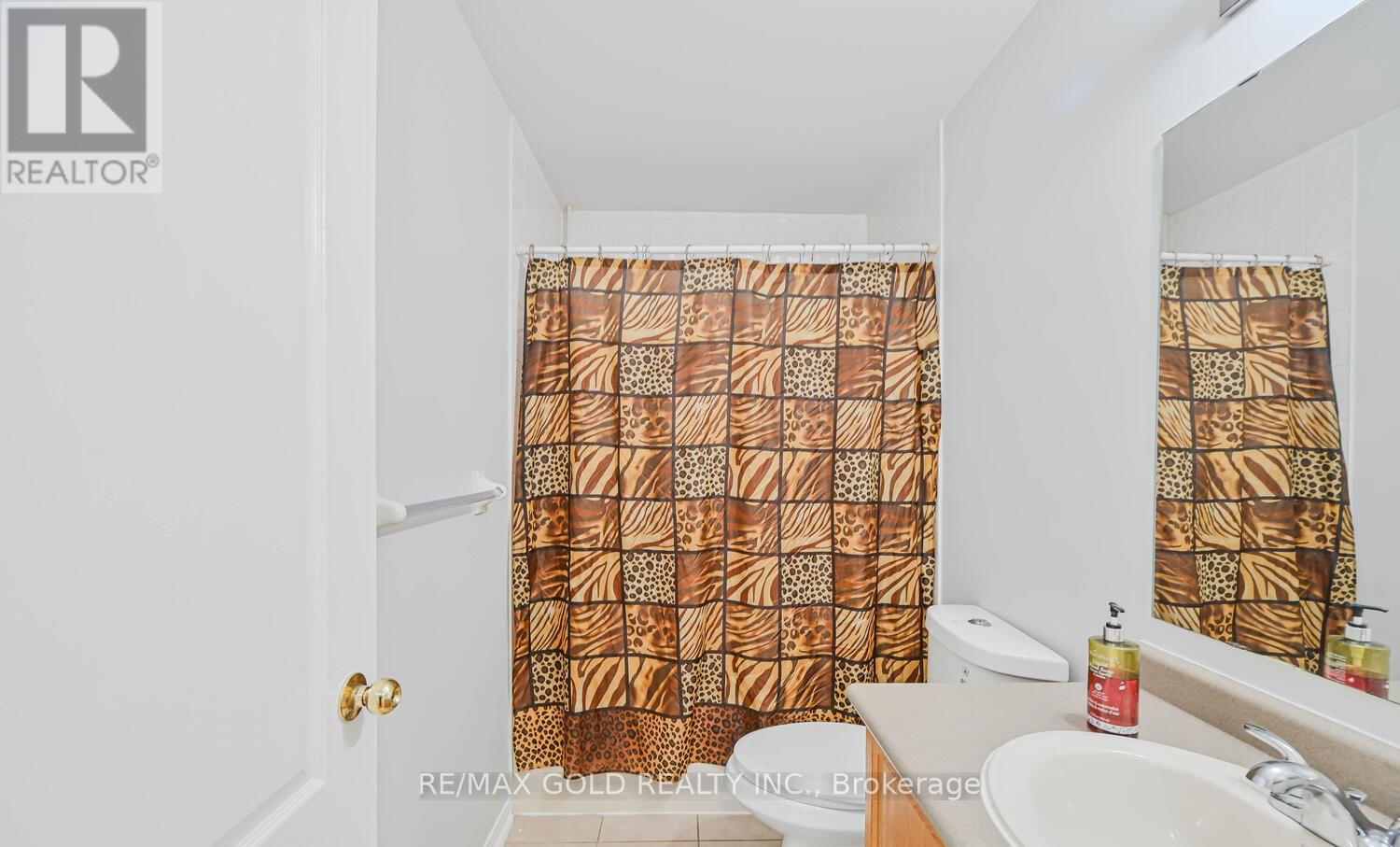 12 Rockrose Drive, Brampton, Ontario  L6R 2Z6 - Photo 37 - W12748658