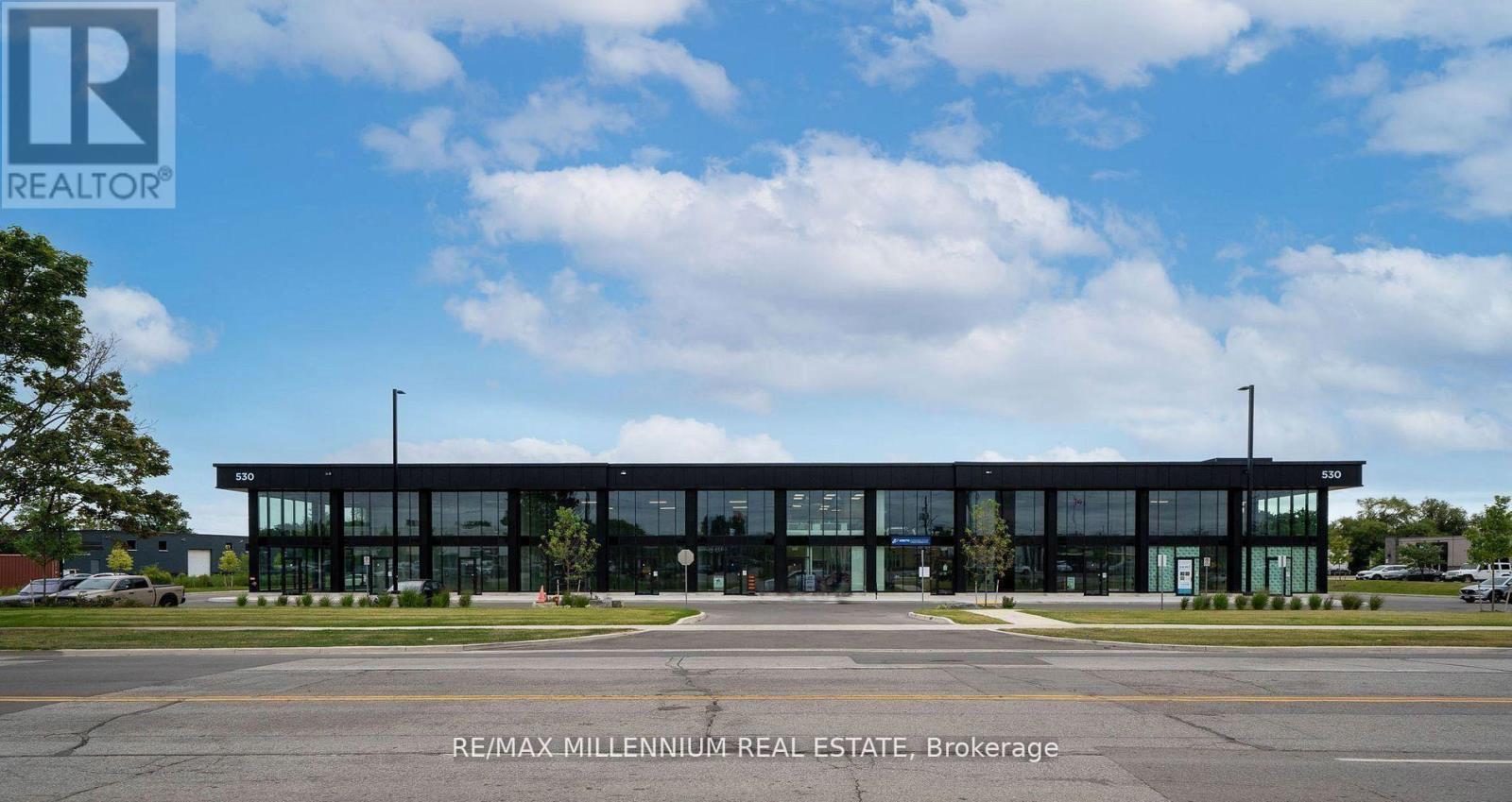 14 - 530 SPEERS ROAD, Oakville, Ontario