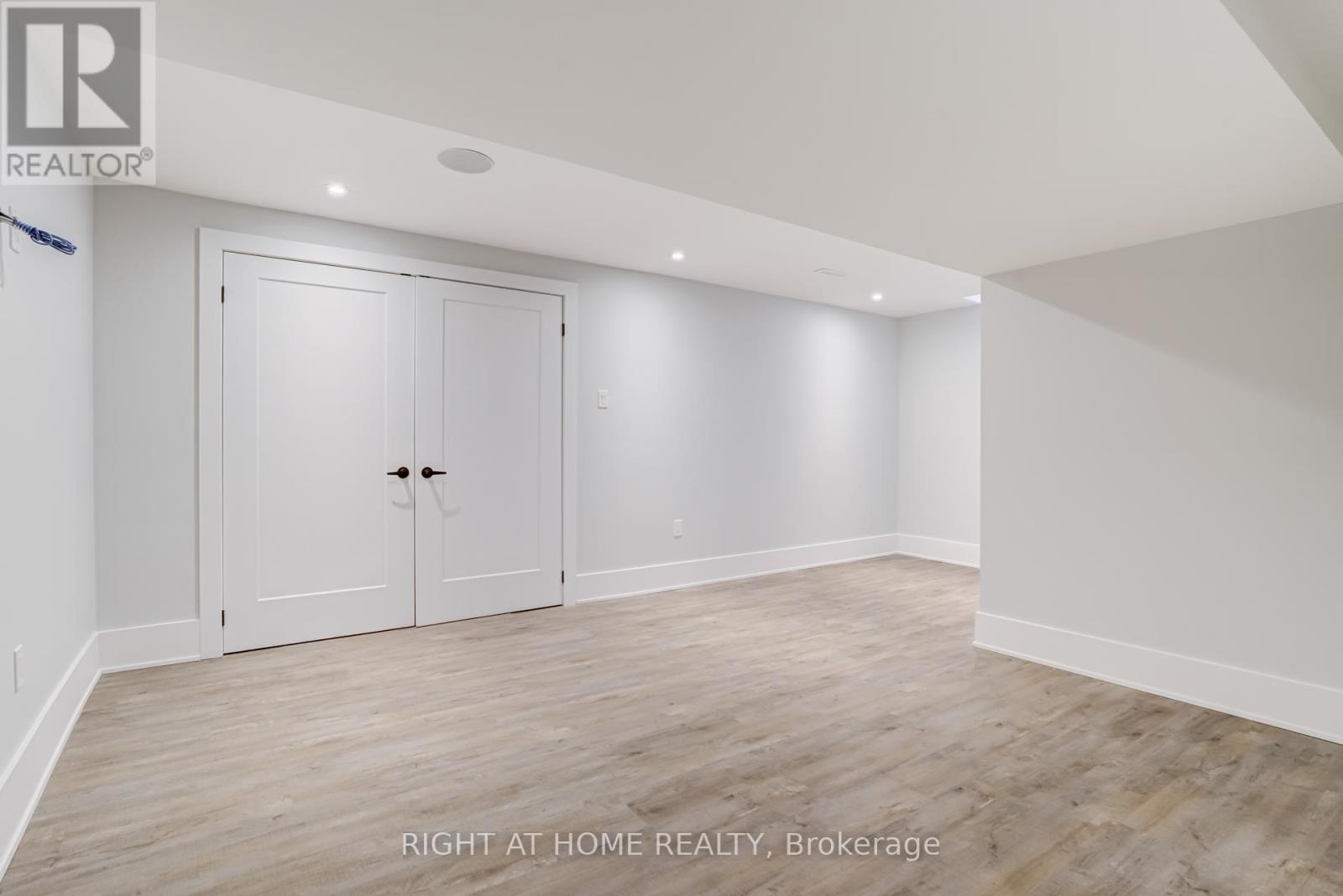 4212 Credit Pointe Drive, Mississauga, Ontario  L5M 3K2 - Photo 21 - W12748692