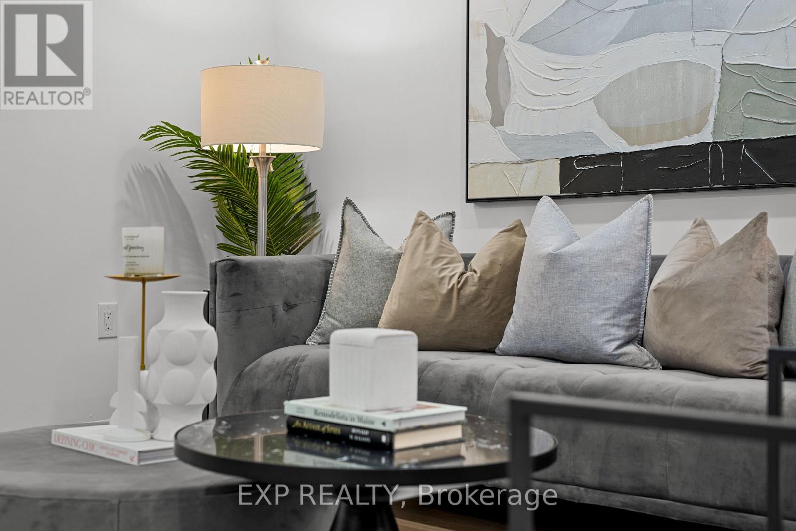 686 Wickens Avenue, Burlington (Lasalle), Ontario  L7T 3T2 - Photo 33 - W12748722