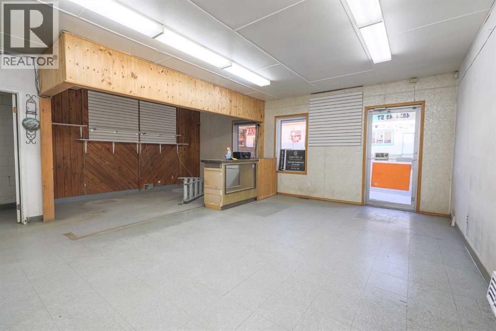 4834 49 Street, Rocky Mountain House, Alberta  T4T 1P9 - Photo 2 - A2215463