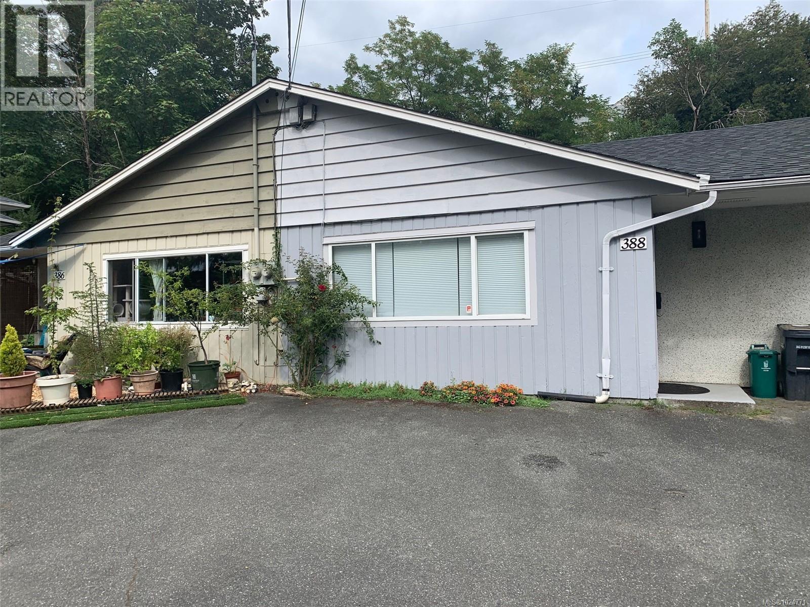 388 Pine St, Nanaimo, British Columbia  V9R 2B9 - Photo 1 - 1024771