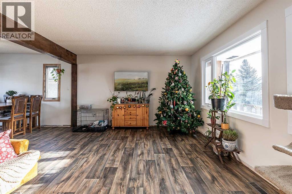 446 4 Street Nw, Medicine Hat, Alberta  T1A 6N1 - Photo 8 - A2274172