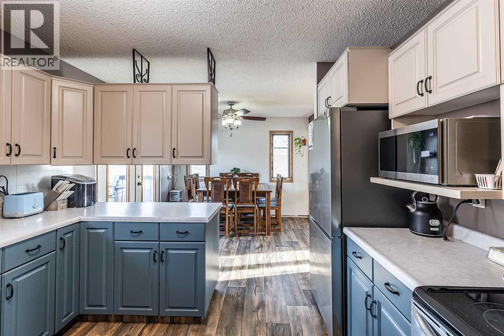 446 4 Street Nw, Medicine Hat, Alberta  T1A 6N1 - Photo 12 - A2274172