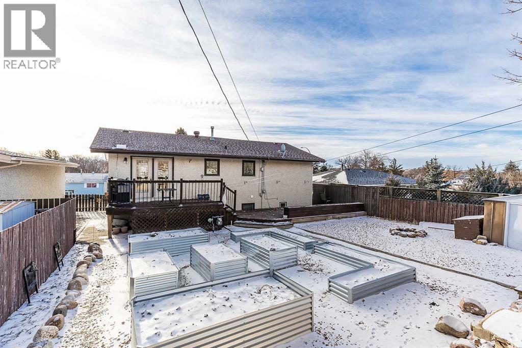 446 4 Street Nw, Medicine Hat, Alberta  T1A 6N1 - Photo 43 - A2274172