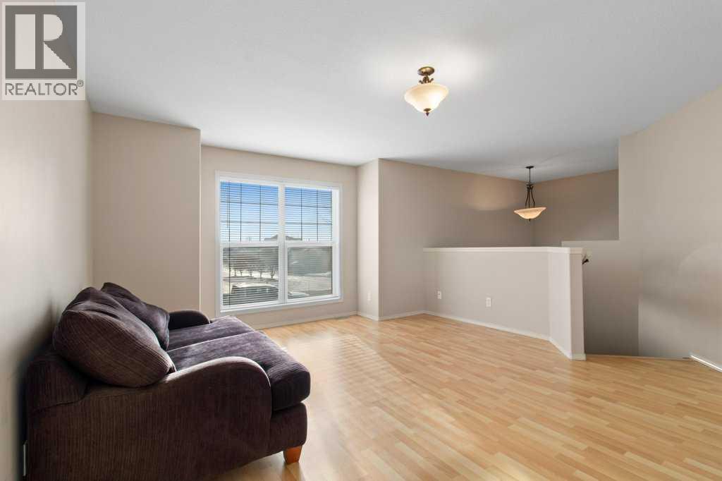 97 Inglewood Drive, Red Deer, Alberta  T4R 0B2 - Photo 4 - A2280599