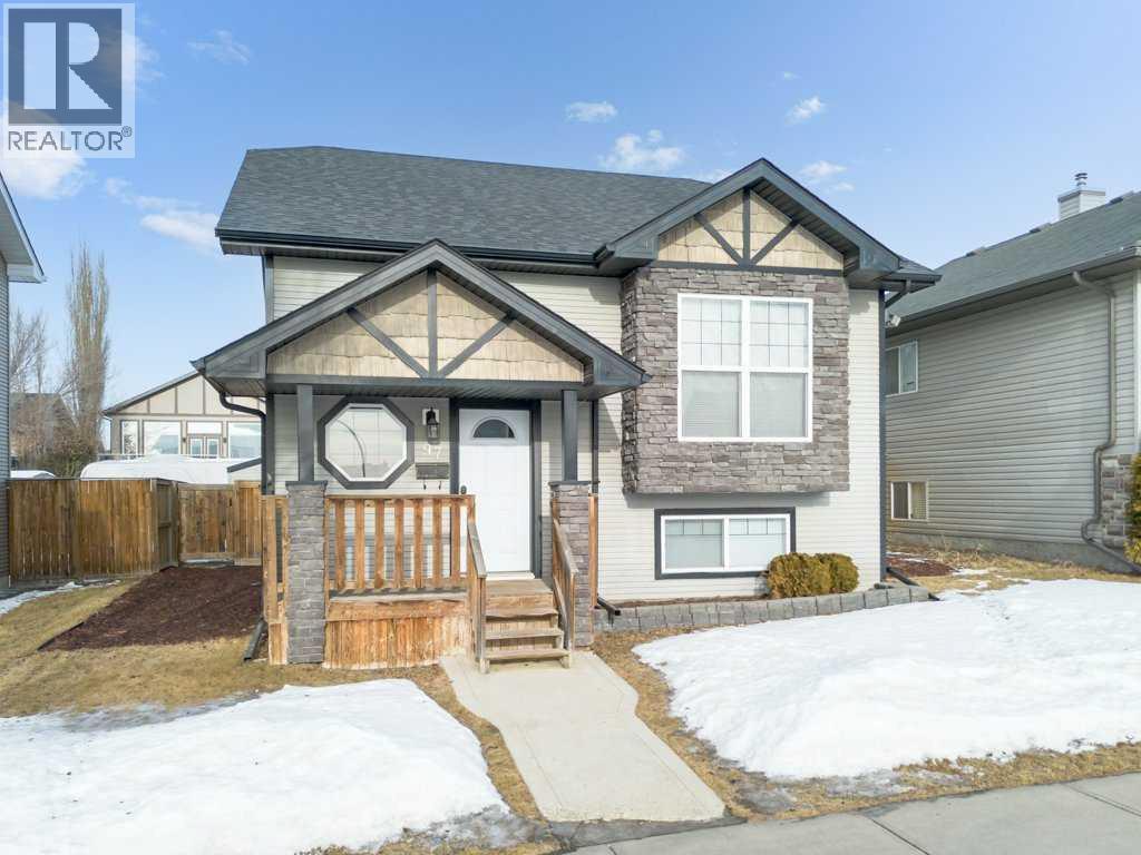 97 Inglewood Drive, Red Deer, Alberta  T4R 0B2 - Photo 2 - A2280599