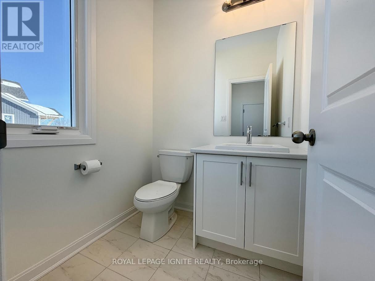 28 Royal Oak Crescent, Loyalist, Ontario  K0H 1G0 - Photo 17 - X12748762