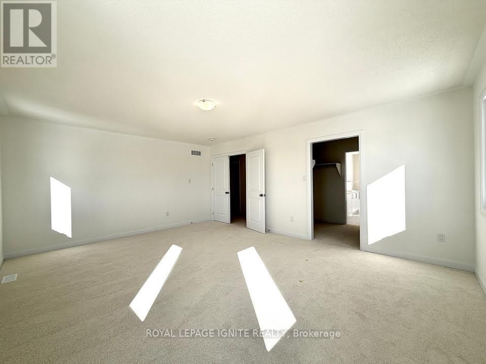 28 Royal Oak Crescent, Loyalist, Ontario  K0H 1G0 - Photo 24 - X12748762