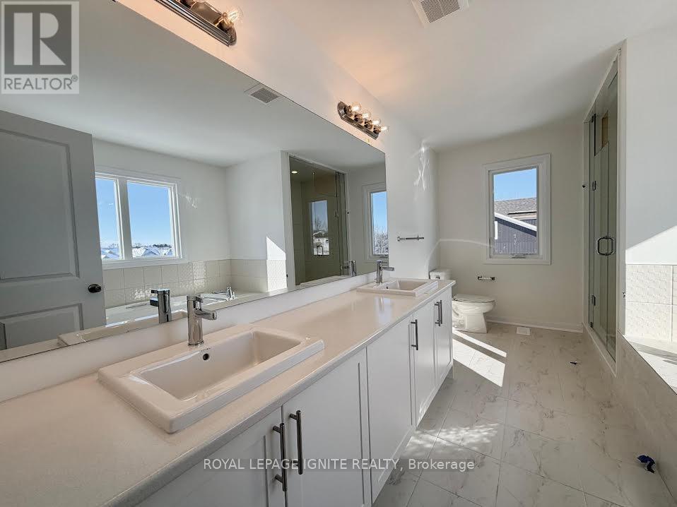 28 Royal Oak Crescent, Loyalist, Ontario  K0H 1G0 - Photo 35 - X12748762