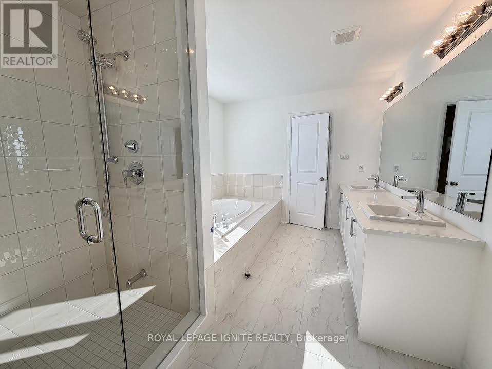 28 Royal Oak Crescent, Loyalist, Ontario  K0H 1G0 - Photo 39 - X12748762