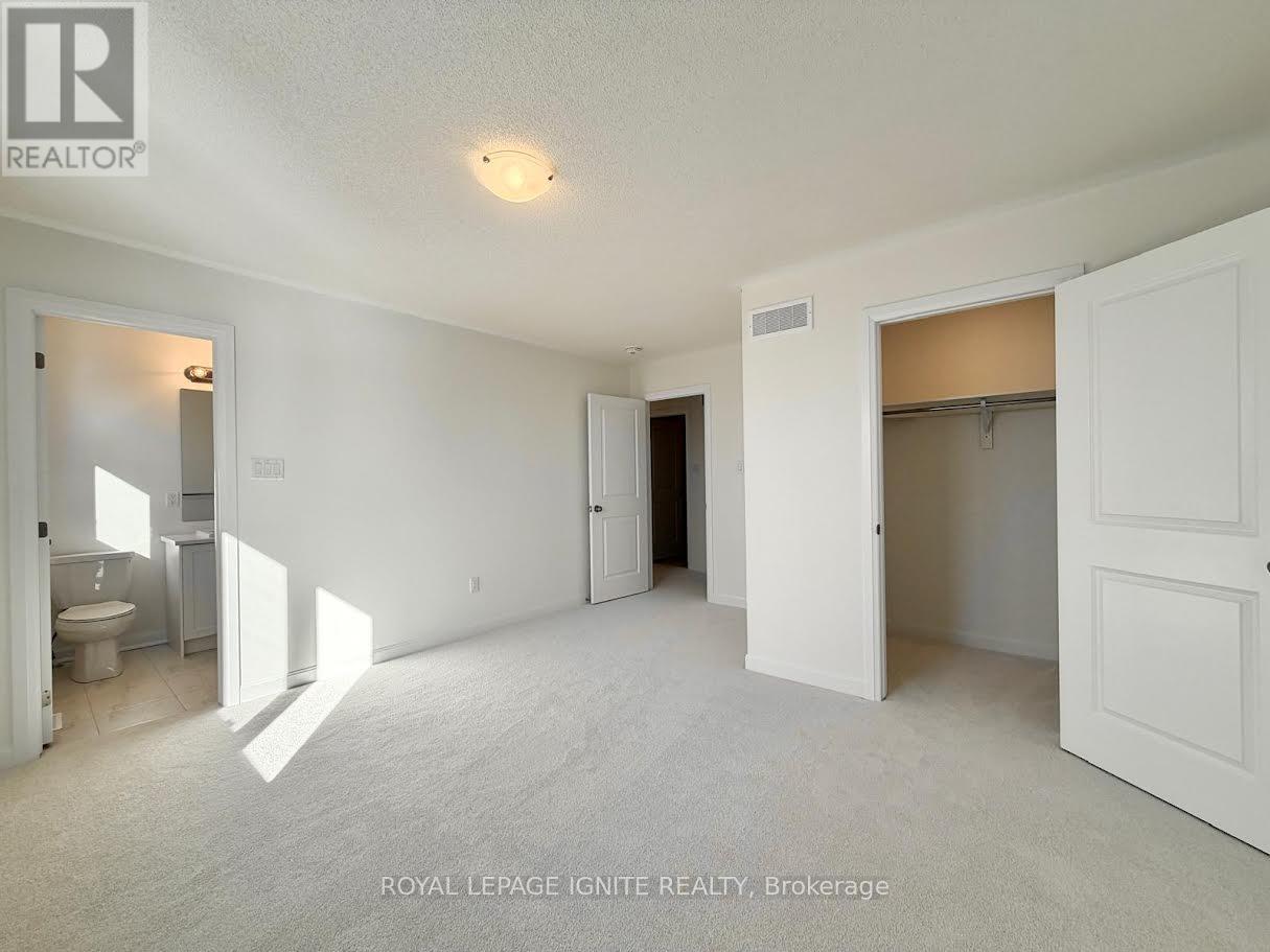 28 Royal Oak Crescent, Loyalist, Ontario  K0H 1G0 - Photo 6 - X12748762