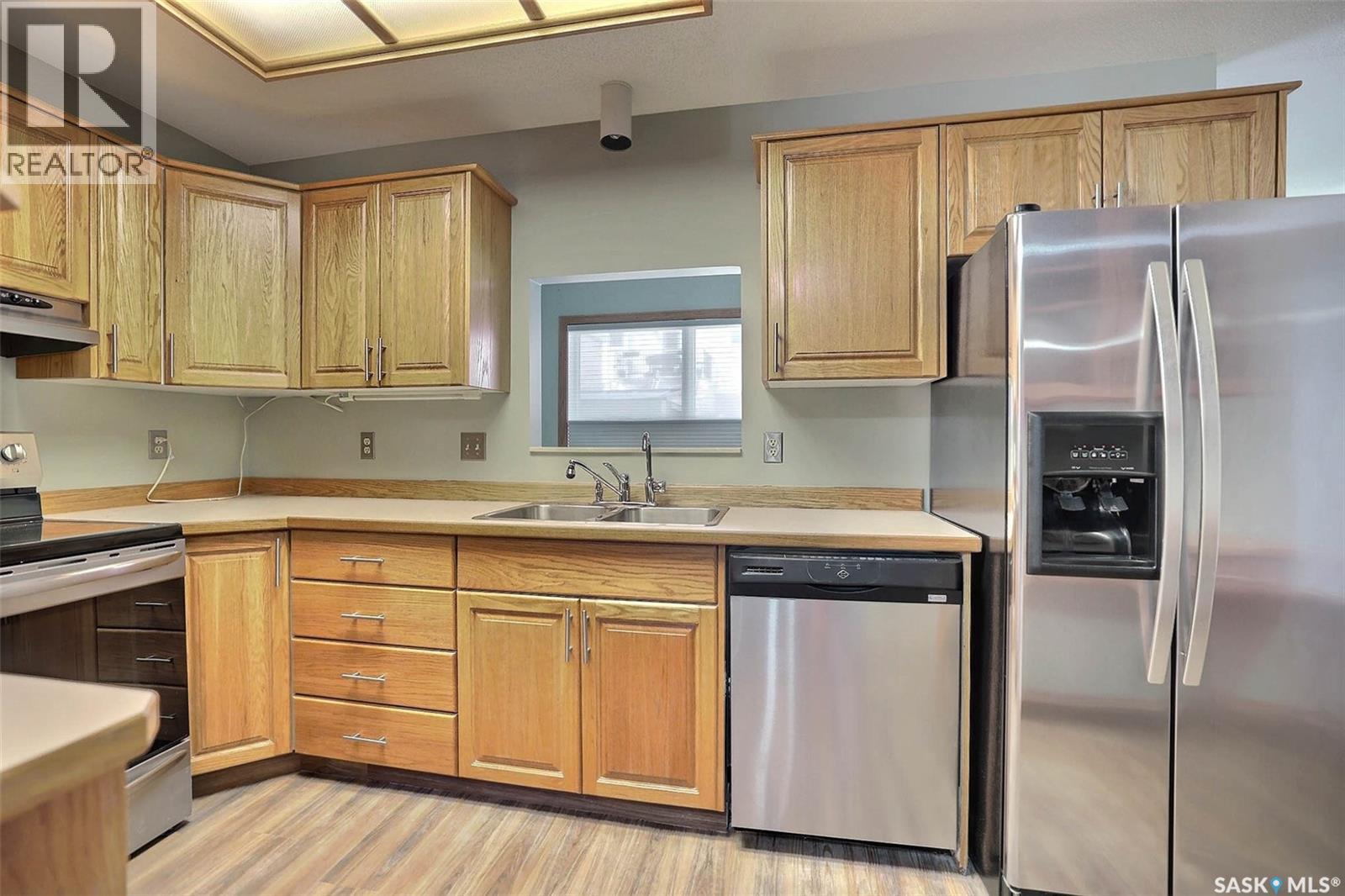 25 2338 Assiniboine Avenue E, Regina, Saskatchewan  S4V 2G2 - Photo 11 - SK027685