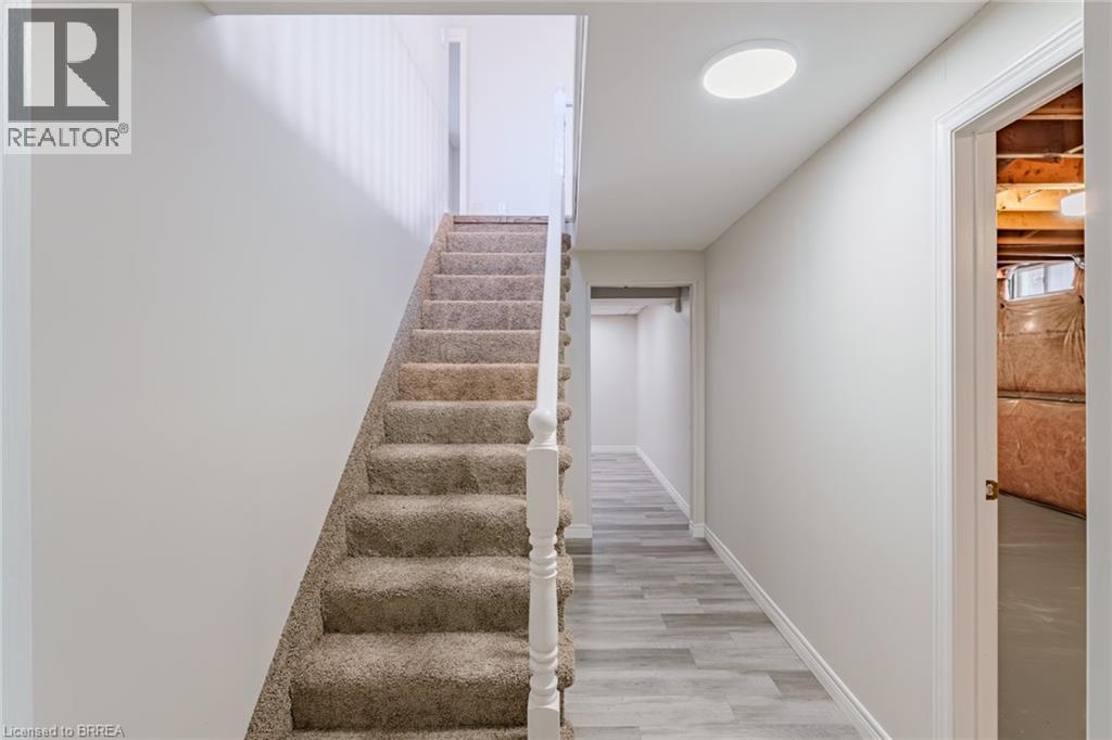 47 Maplecrest Lane, Brantford, Ontario  N3R 7T9 - Photo 34 - 40802221