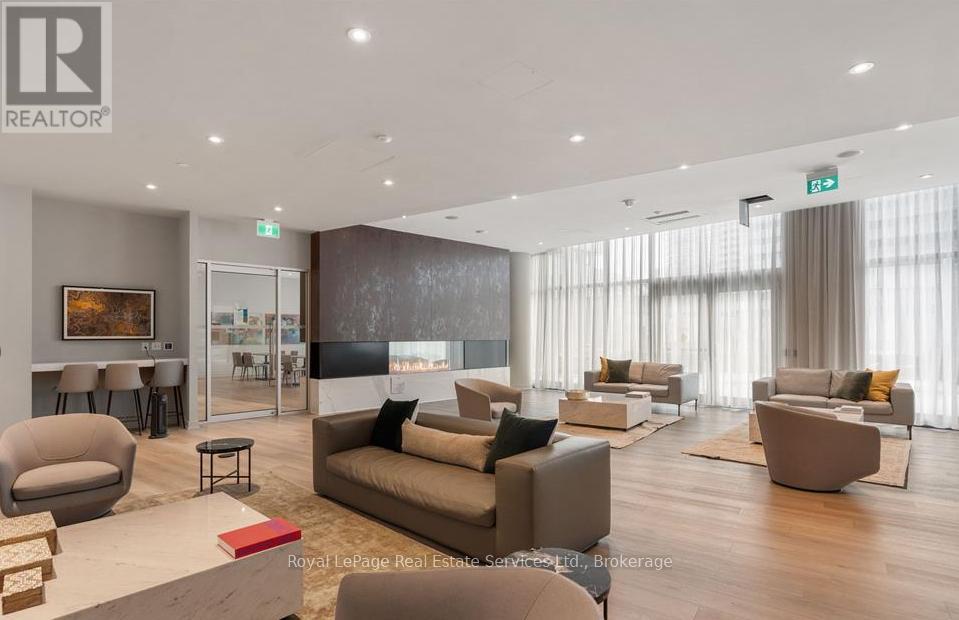 6005 - 3900 Confederation Parkway, Mississauga, Ontario  L5B 0M3 - Photo 41 - W12748874