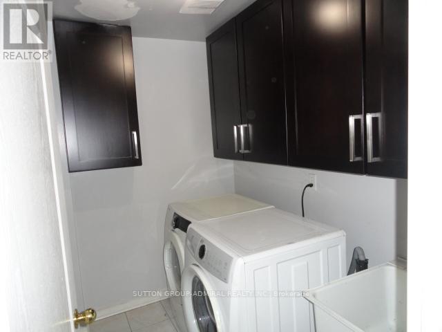 8 Cooper Creek Court, Vaughan, Ontario  L6A 2S4 - Photo 9 - N12711084