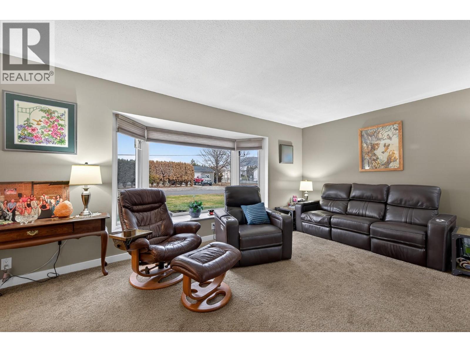 797 RIDGEVIEW Terrace Kamloops Photo 3