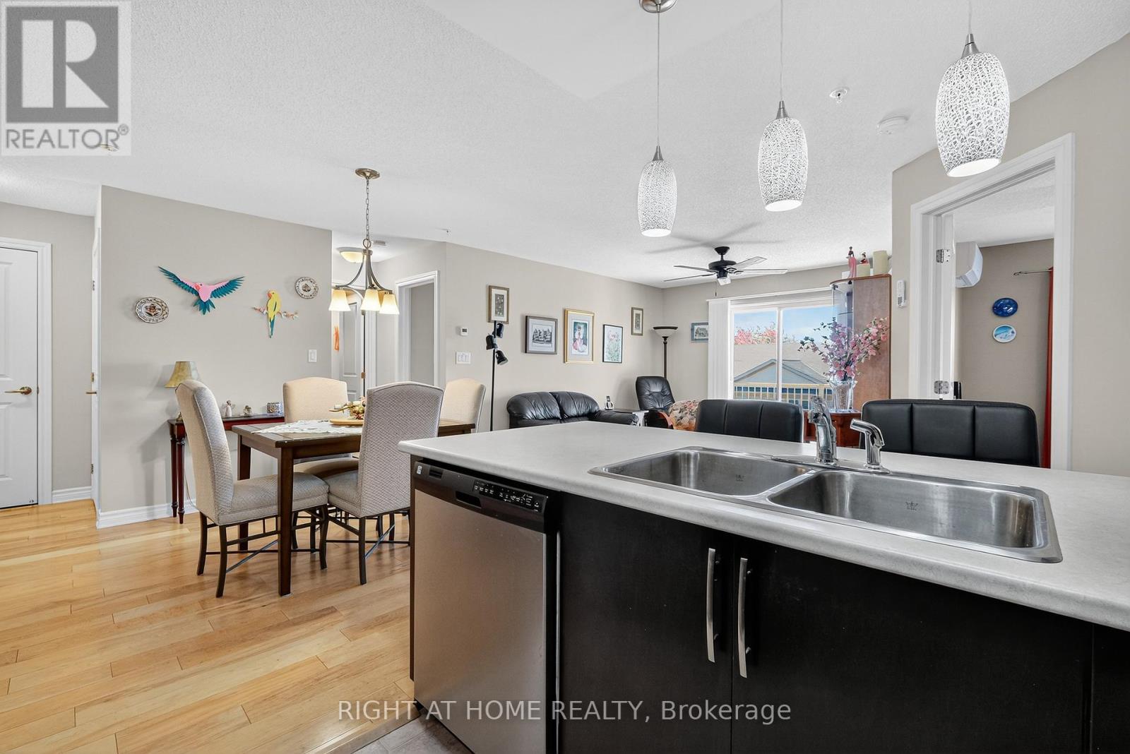 306 - 141 Potts Private, Ottawa, Ontario  K4A 0X9 - Photo 15 - X12457263